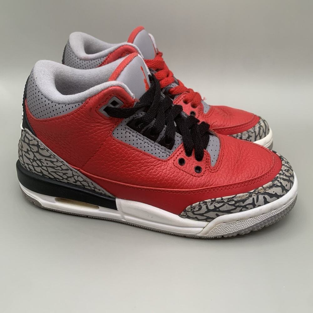 Nike Air Jordan 3 Retro SE GS Unite Fire Red CQ0488-600 Youth Size 4Y